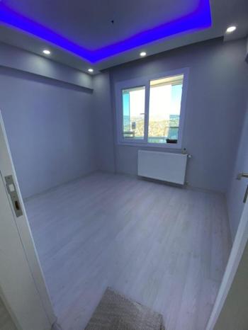 Full yapılı deniz manzaralı doğalgazlı daire