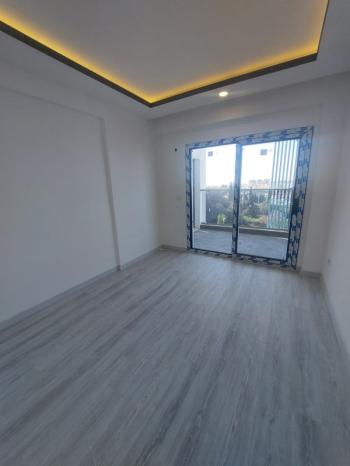 KUŞADASINDA DENİZ MANZARALI HAVUZLU SATILIK 2+1DAİRELER