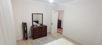 Kuşadası havuzlu sitede eşyalı kiralık daire