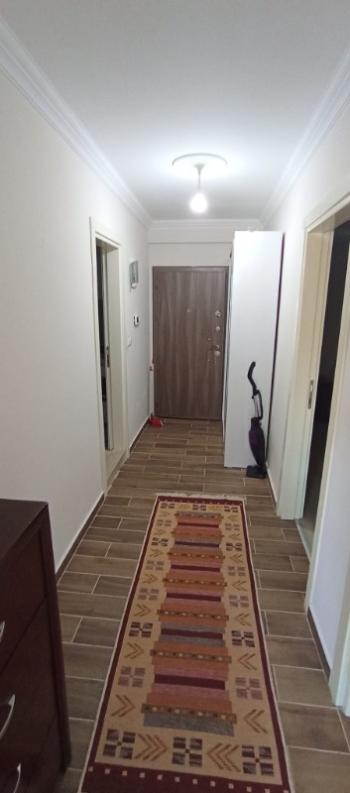 Kuşadası havuzlu sitede eşyalı kiralık daire