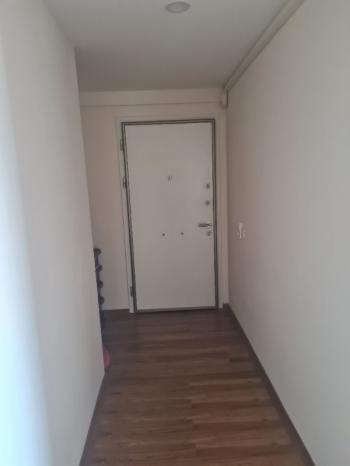 Kuşadası Merkeze Yakın Havuzlu Sitede Deniz Manzaralı 3+1 Daire 