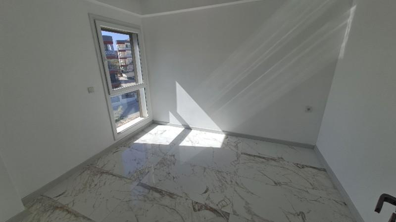 3+1 havuzlu sitede daire