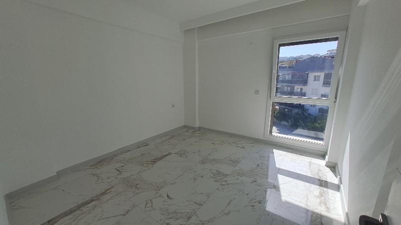 3+1 havuzlu sitede daire