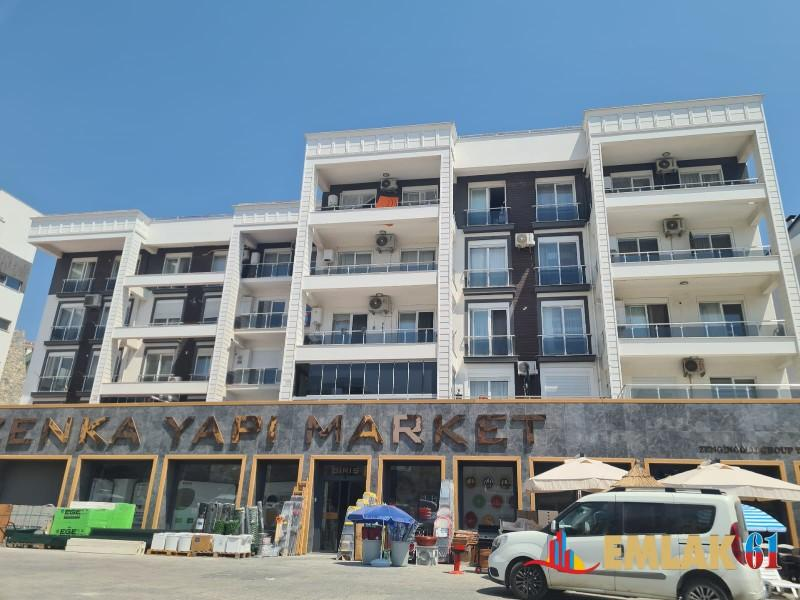 Havuzlu sitede masrafsız satılık daire