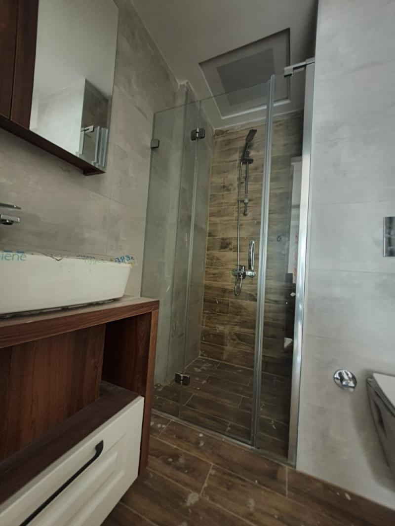 Havuzlu sitede yerden ısıtmalı 2+1 daire