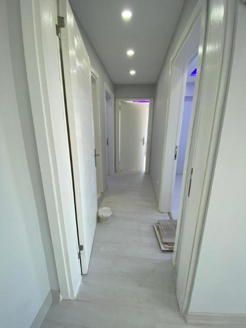 Full yapılı deniz manzaralı doğalgazlı daire