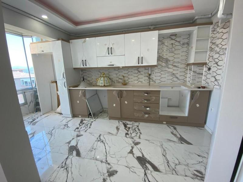 Full yapılı deniz manzaralı doğalgazlı daire
