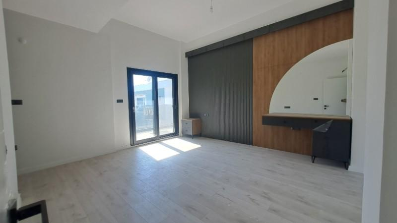 4+1 ozel havuzlu villa
