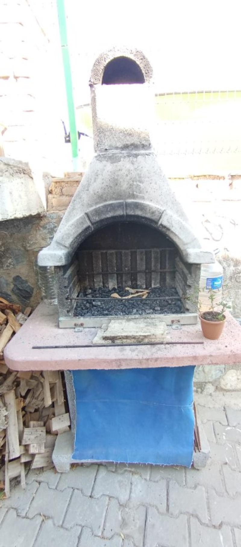 Kuşadası havuzlu sitede eşyalı kiralık daire