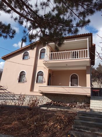 Güvenay - Çorum Ayarık Bağları Satılık 1 Dönüm Bağ 