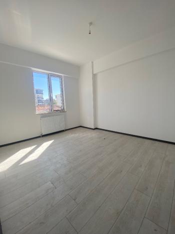 GÜVENAY - ÇORUM İKBAL TURKUAZ KENT ARKASINDA SIFIR 3+1 DAİRE 