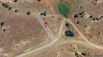 KONYA HADİM BADEMLİ 560 M² YOLA CEPHELİ TARLA