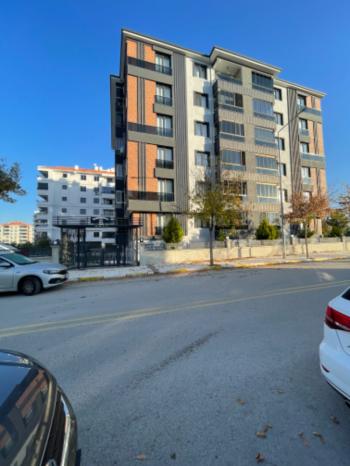 Güvenay - Çorum Dr.İlhan Cad. Kahvelen Civarı Sıfır 3+1 Satılık Daire 