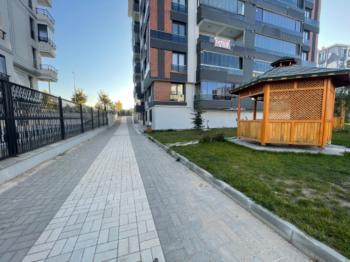 Güvenay - Çorum Dr.İlhan Cad. Kahvelen Civarı Sıfır 3+1 Satılık Daire 