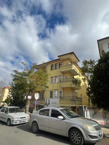 GÜVENAY - ÇORUM SSK GÖĞÜS HASTANESİ ARKASI 2+1 SATILIK DAİRE
