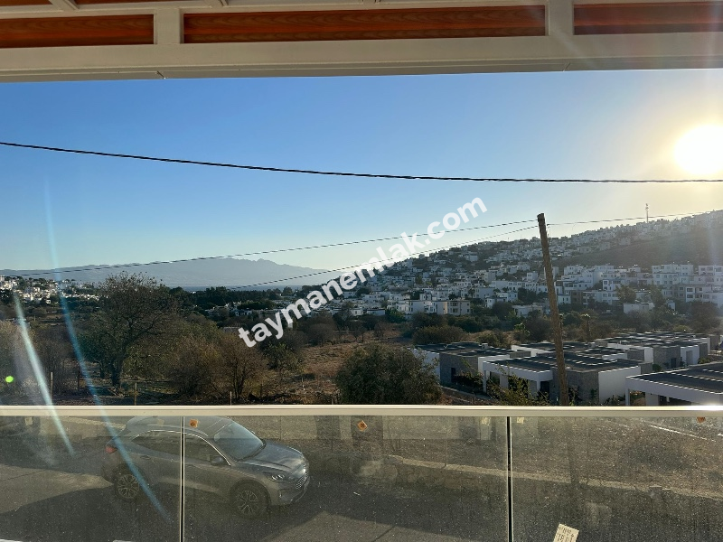 Tayman'dan Akyarlar'da Şahane Deniz Manzaralı yeni 4+1 Villa