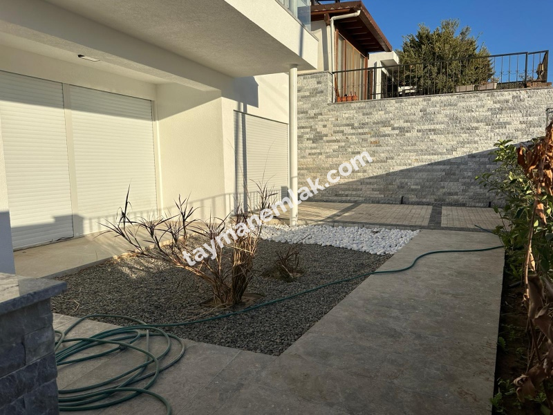 Tayman'dan Akyarlar'da Şahane Deniz Manzaralı yeni 4+1 Villa
