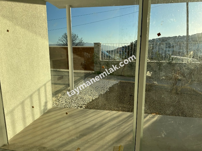 Tayman'dan Akyarlar'da Şahane Deniz Manzaralı yeni 4+1 Villa