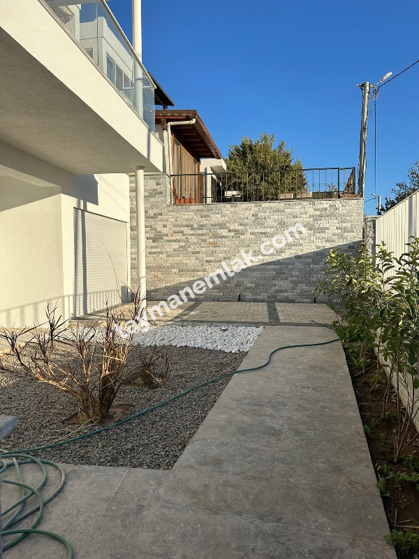 Tayman'dan Akyarlar'da Şahane Deniz Manzaralı yeni 4+1 Villa