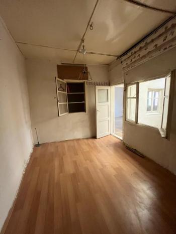 AFYON ÜÇOK EMLAKTAN BURMALI MAH DA SATILIK 5+1 BAKIMLI MÜSTAKİL EV