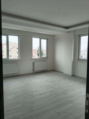 AFYON ÜÇOK EMLAKTAN HARBİŞ GAZİ MAH DA SATILIK 2+1 SIFIR DAİRELER