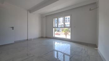 KIRAZLI YOLU UZERINDE SIFIR 3+1
