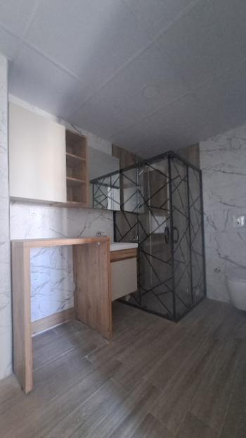 KIRAZLI YOLU UZERINDE SIFIR 3+1