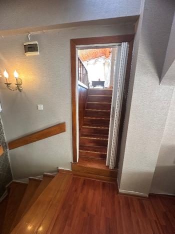 Beykoz Merkezde Sahilde Teraslı Deniz Manzaralı Eşyalı Müstakil Ev