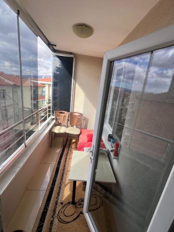 GÜVENAY - ÇORUM BAHABEY CADDESİ ÜZERİ 3+1 SATILIK  DAİRE