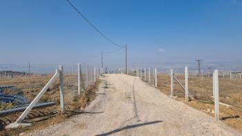 GÜVENAY - ÇORUM ESKİEKİN KÖYÜ MEVKİİ SATILIK  500 M2 HOBİ BAHÇE 