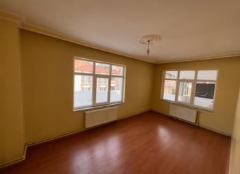 GÜVENAY - ÇORUM BEHÇELİEVLER MAH. ÖĞRETMENEVİ  ÜSTÜ  2+1 SATILIK DAİRE 