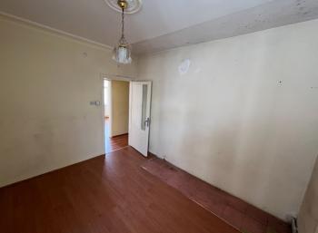 GÜVENAY - ÇORUM BEHÇELİEVLER MAH. ÖĞRETMENEVİ  ÜSTÜ  2+1 SATILIK DAİRE 