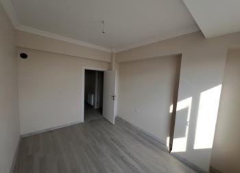 GÜVENAY - ÇORUM BUHARAEVLER MAH. BAYAT GEDİĞİ GENİŞ 3+1 DAİRE  SATILIK DAİRE 