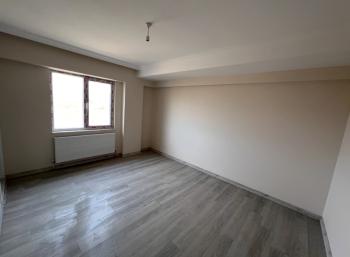 GÜVENAY - ÇORUM BUHARAEVLER MAH. BAYAT GEDİĞİ GENİŞ 3+1 DAİRE  SATILIK DAİRE 