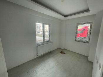 GÜVENAY - ÇORUM İKİZLER BENZİNLİĞİ ARKASI 3+1 SATILIK DAİRE