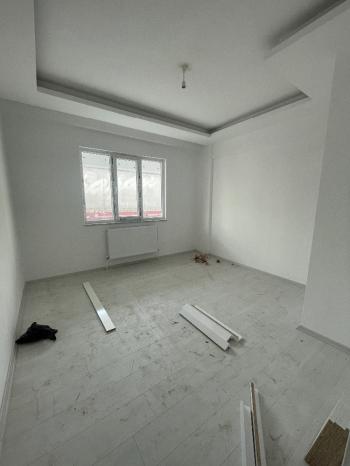 GÜVENAY - ÇORUM İKİZLER BENZİNLİĞİ ARKASI 3+1 SATILIK DAİRE