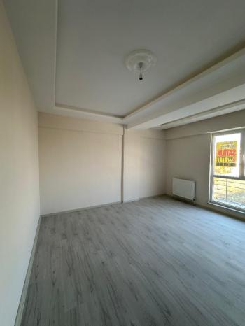 GÜVENAY - ÇORUM BAYAT GEDİĞİ MEVKİİ 3+1 SATILIK DAİRE