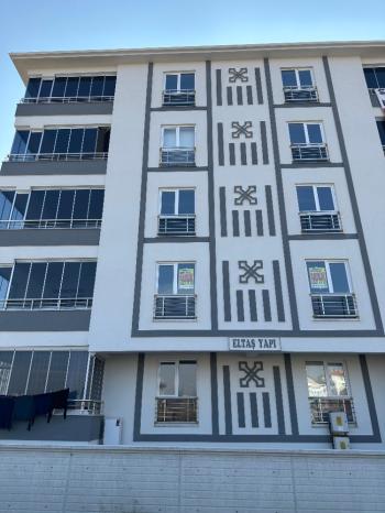 GÜVENAY - ÇORUM BAYAT GEDİĞİ MEVKİİ 3+1 SATILIK DAİRE
