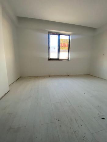 GÜVENAY - ÇORUM EKİN CADDESİ ÜZERİ SIFIR 2 +1 SATILIK DAİRE 