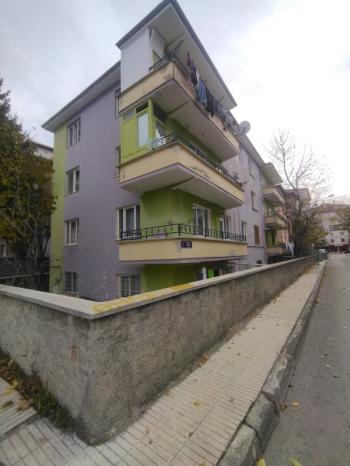 GÜVENAY - ÇORUM ATA CAD.  MEVLANA CAMİİ YANI 1+1 SATILIK DAİRE 