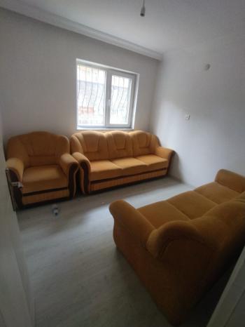 GÜVENAY - ÇORUM ATA CAD.  MEVLANA CAMİİ YANI 1+1 SATILIK DAİRE 