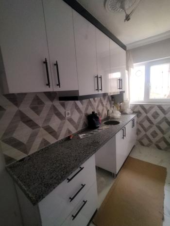 GÜVENAY - ÇORUM ATA CAD.  MEVLANA CAMİİ YANI 1+1 SATILIK DAİRE 