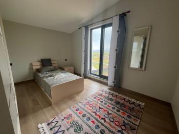 GÜVENAY - ÇORUM CEMİLBEY YOLU MERKEZE 2 KM MESAFEDE SATILIK BAHÇE