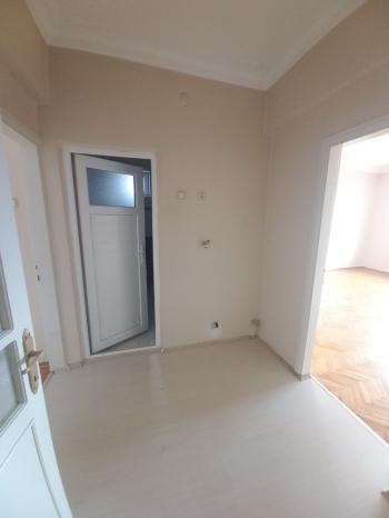 GÜVENAY – ÇORUM BAHÇELİEVLER İLKOKULU CİVARINDA – 3+1 SATILIK DAİRE