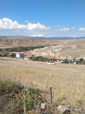 GÜVENAY - ÇORUM SARMAŞA MEVKİİ 519 M² SATILIK VİLLA ARSASI