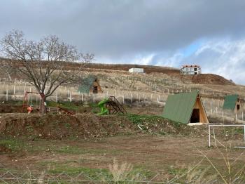 GÜVENAY - ÇORUM SARMAŞA KÖYÜ KARŞISINDA 500 M² SATILIK  BAHÇE