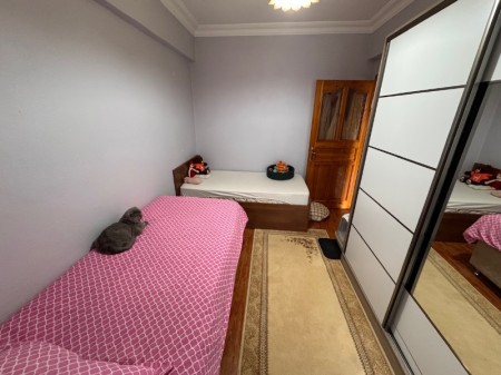 Yeşilpınar'da İsfanbul Avm'ye Yakın 3+1 Arakat Satılık Daire