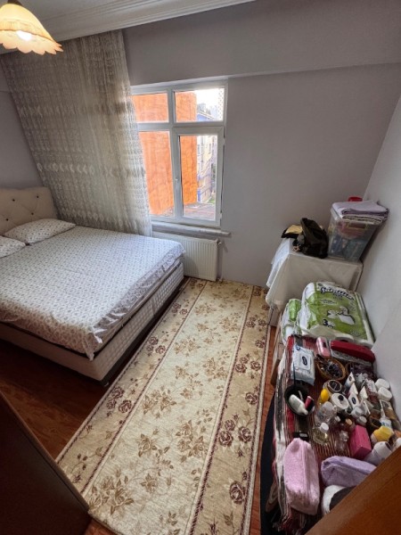 Yeşilpınar'da İsfanbul Avm'ye Yakın 3+1 Arakat Satılık Daire