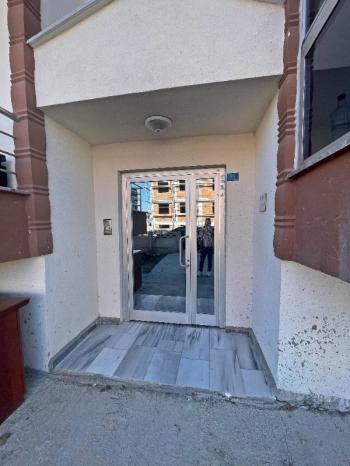 AFYON ÜÇOK EMLAKTAN MAREŞAL MAH. SATILIK SIFIR AYARINDA 2+1 DAİRE