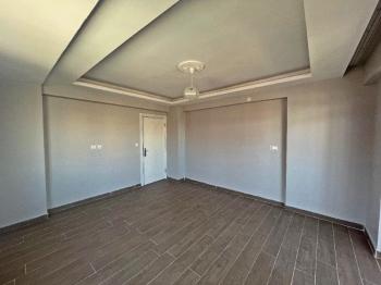 AFYON ÜÇOK EMLAKTAN MAREŞAL MAH. SATILIK SIFIR AYARINDA 2+1 DAİRE